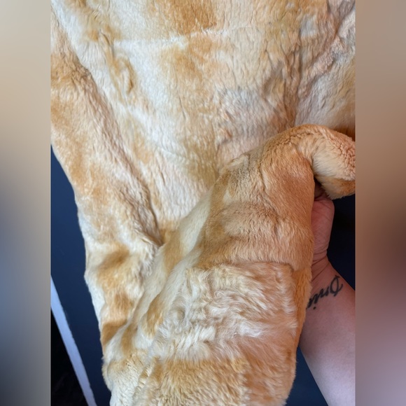 Casey Park (Real Fur) Vest - Picture 5 of 8